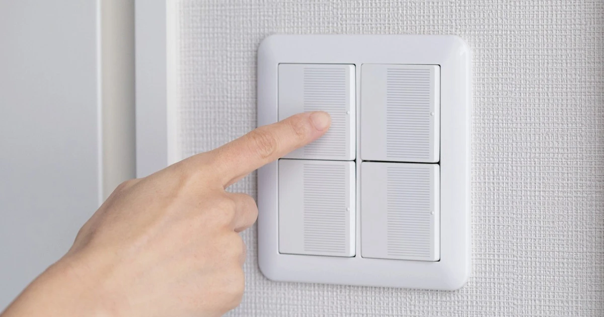 照明スイッチ集約電気工事～オフィス内の操作を効率化した事例～