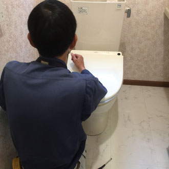 オフィスのトイレの詰まりを改善！費用を抑えた配管工事の施工事例